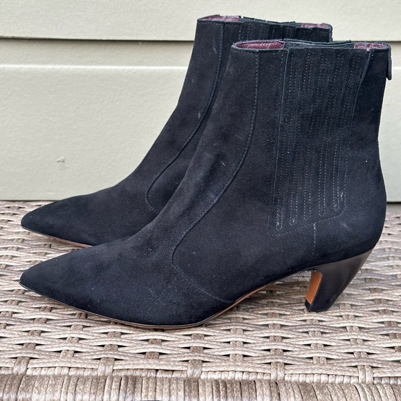 Labucq Black Suede Boots - Picture 1 of 10